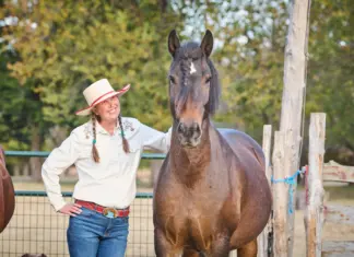 Artist Jennifer Cocoma Hustis